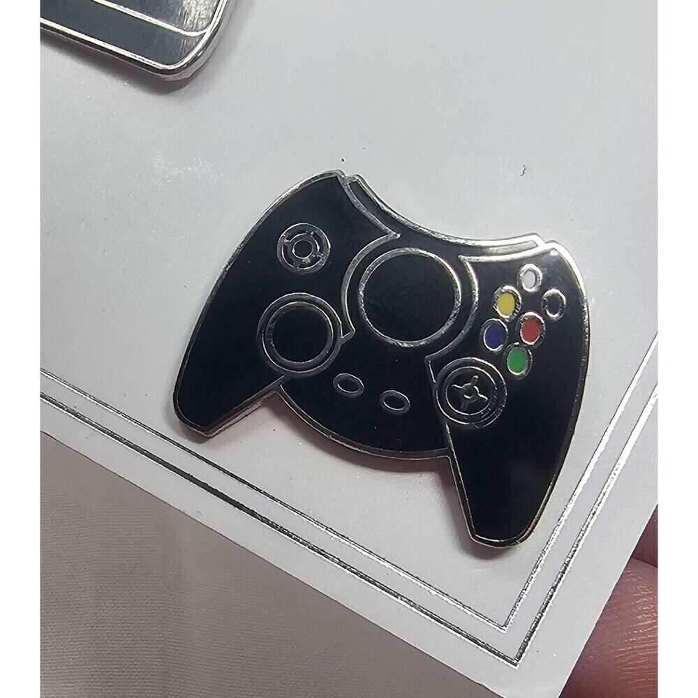 PinMart's Retro Video Gaming Original Controller Enamel Lapel Pin Set Missing 2 - Picture 4 of 9